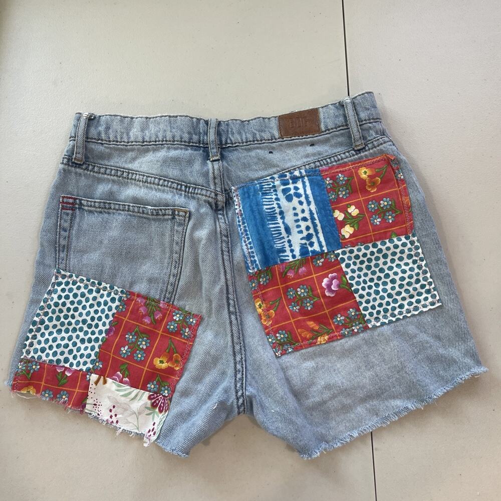 BDG Womens Shorts Denim Jean Cut Off* Patchwork Size 26 Button Fly Boho